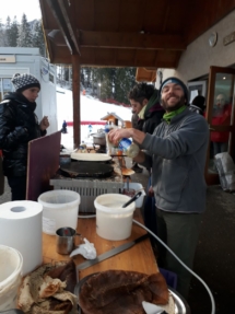 27786232_10215884156006570_1645265115_o